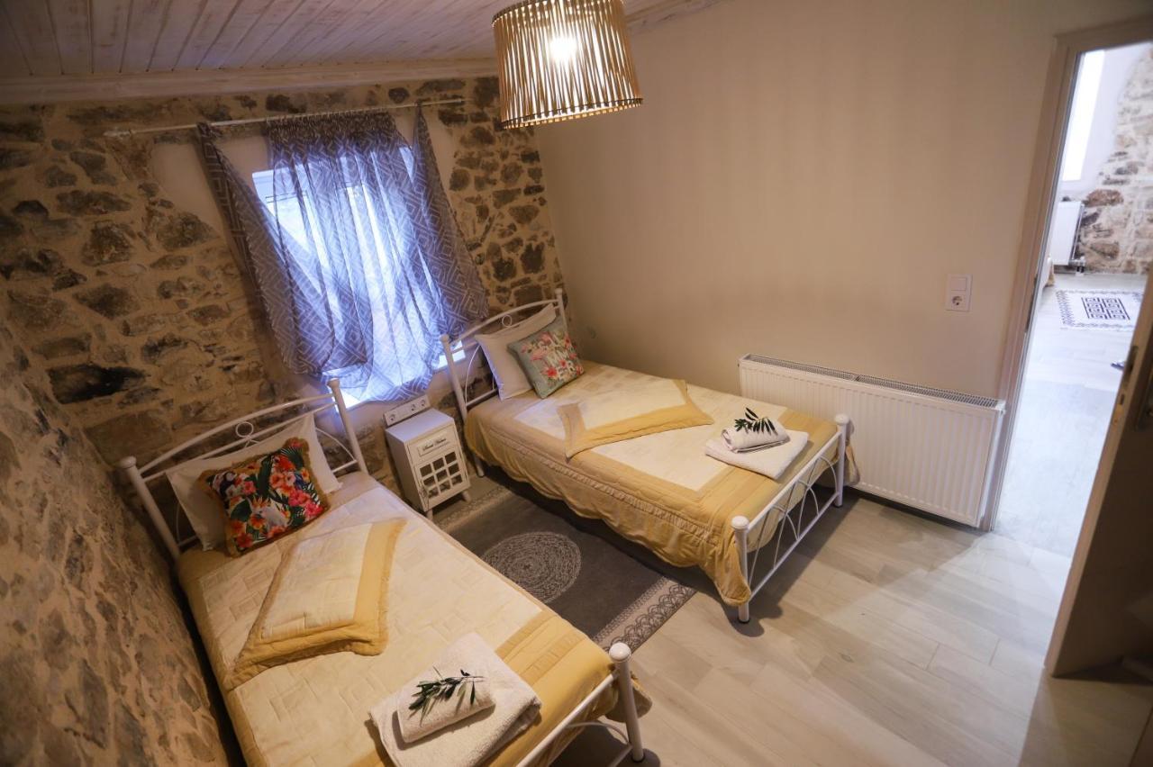 Olive Grove Deluxe Apartment Agnítsini 외부 사진