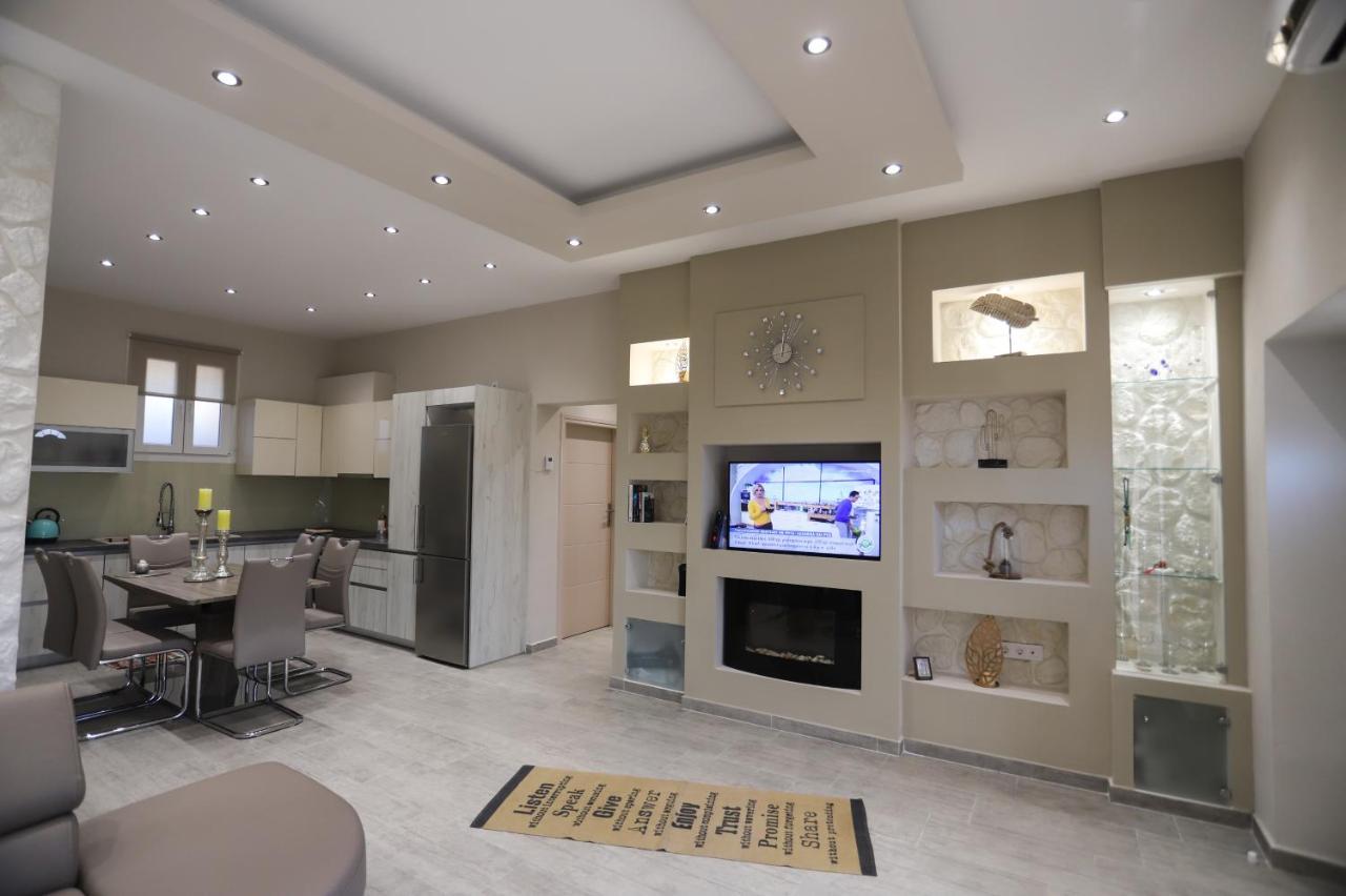 Olive Grove Deluxe Apartment Agnítsini 외부 사진
