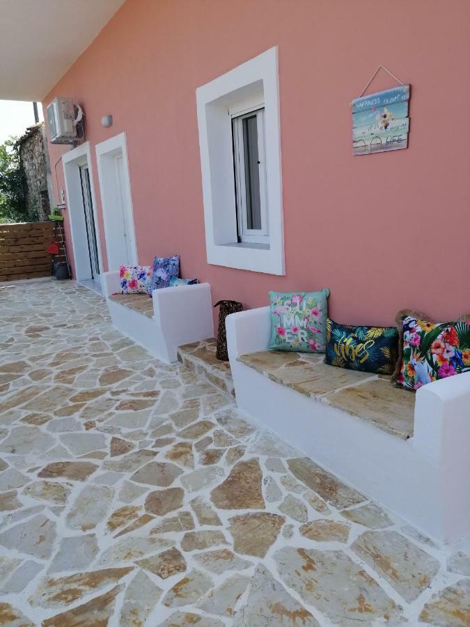 Olive Grove Deluxe Apartment Agnítsini 외부 사진