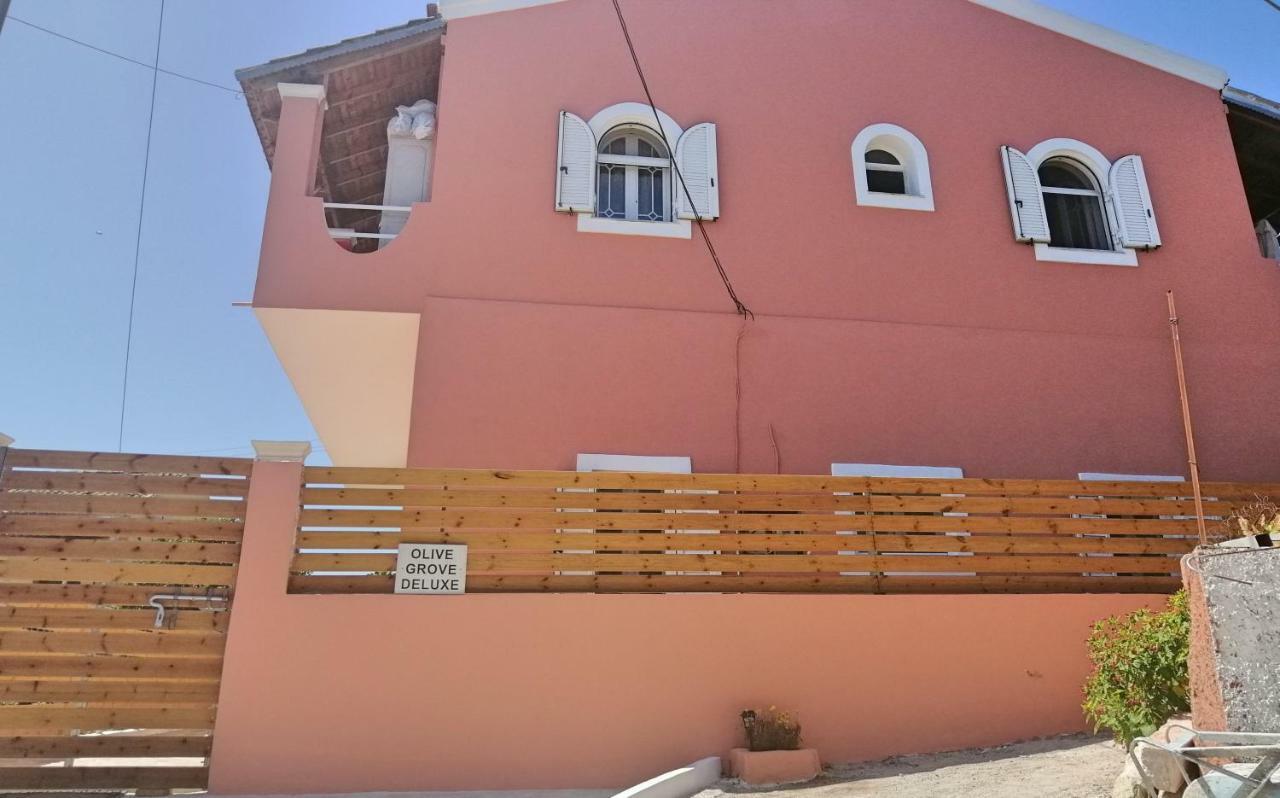 Olive Grove Deluxe Apartment Agnítsini 외부 사진